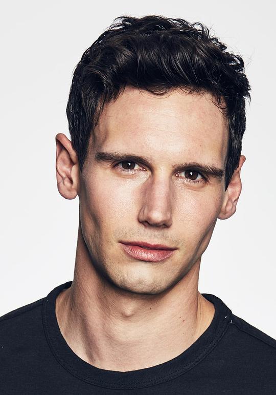 科里·迈克尔·史密斯 Cory Michael Smith