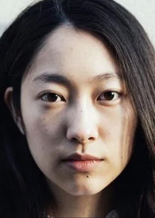 三浦由衣 Yui Miura