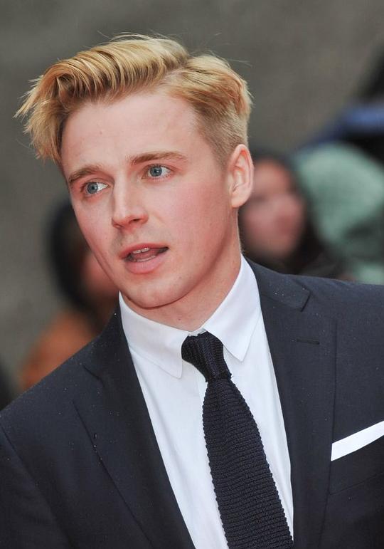 杰克·劳登 Jack Lowden