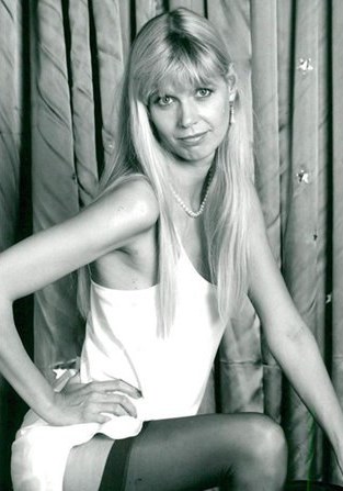 朱莉·皮斯古德 Julie Peasgood