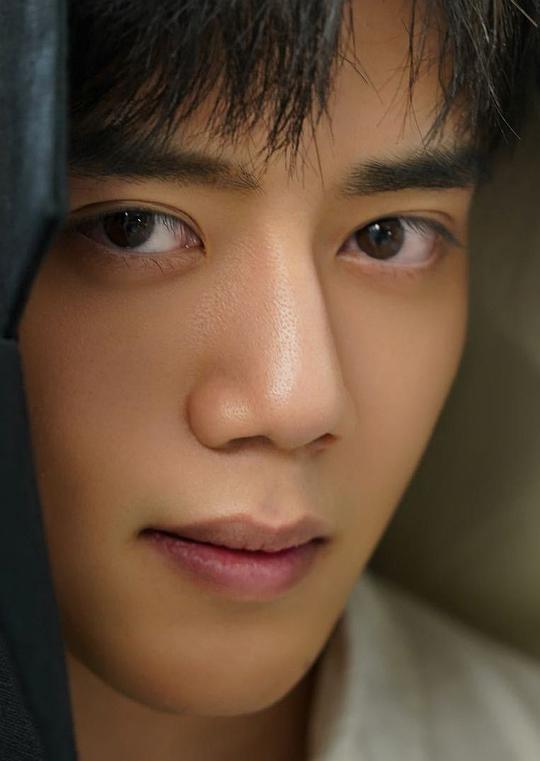 杨昀昊 Yunhao Yang