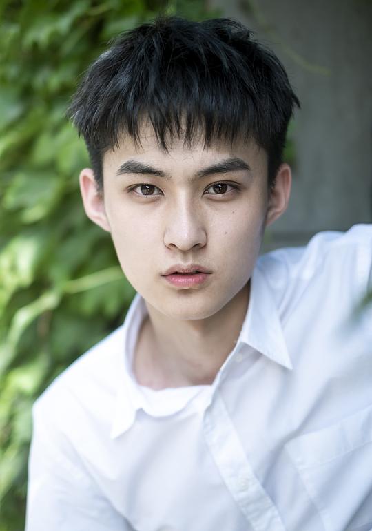 黄贺 He Huang