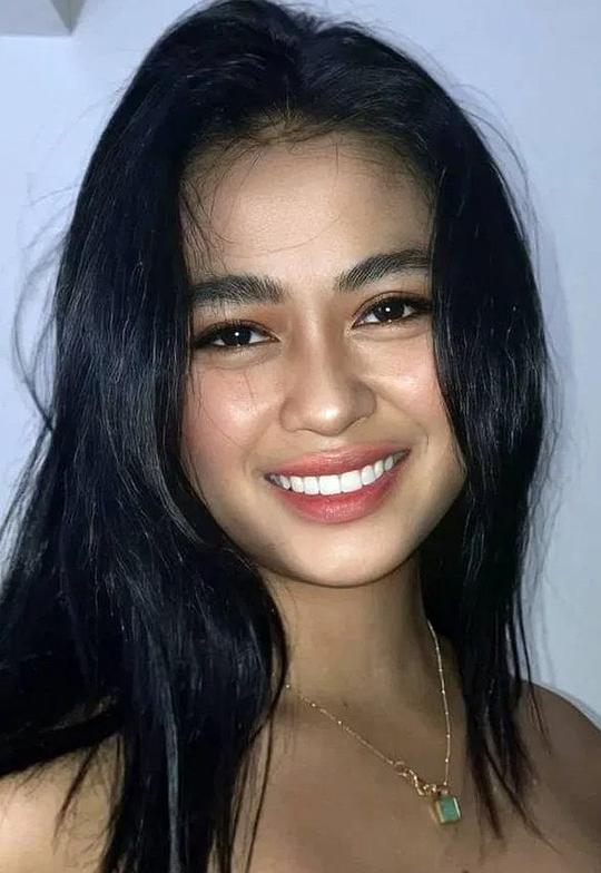 阿米娜·阿莱格里 Armina Alegre