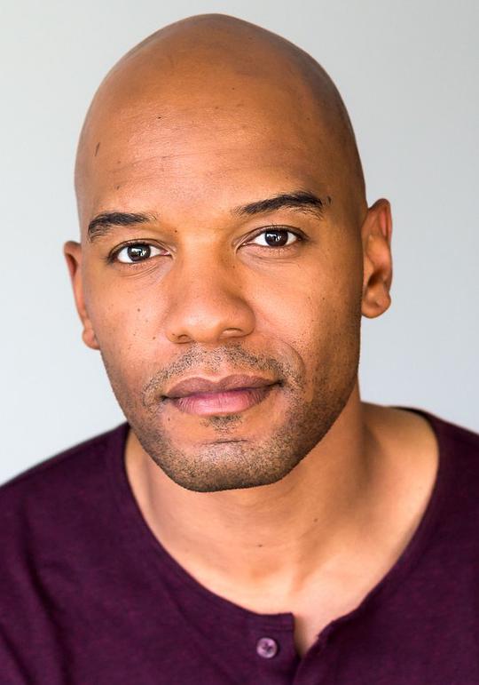 奥瑞恩·卡林顿 Orion Carrington