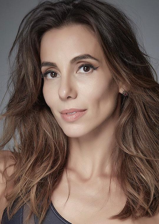 塔妮娅·哈利勒 Tânia Khalil