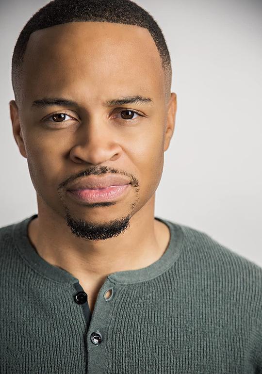 尤金·伯德 Eugene Byrd