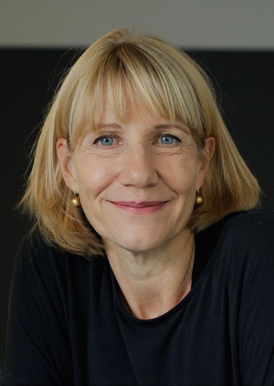 科琳娜·格劳斯 Corinna Glaus