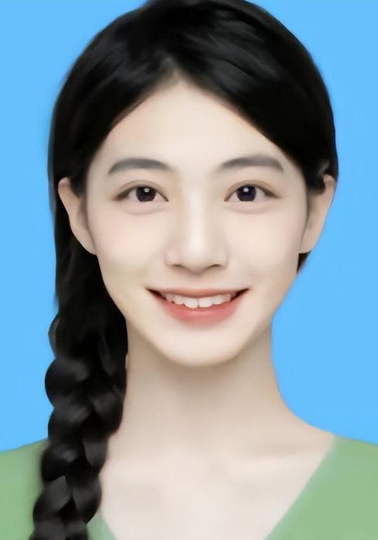 卢伊越 Yiyue Lu