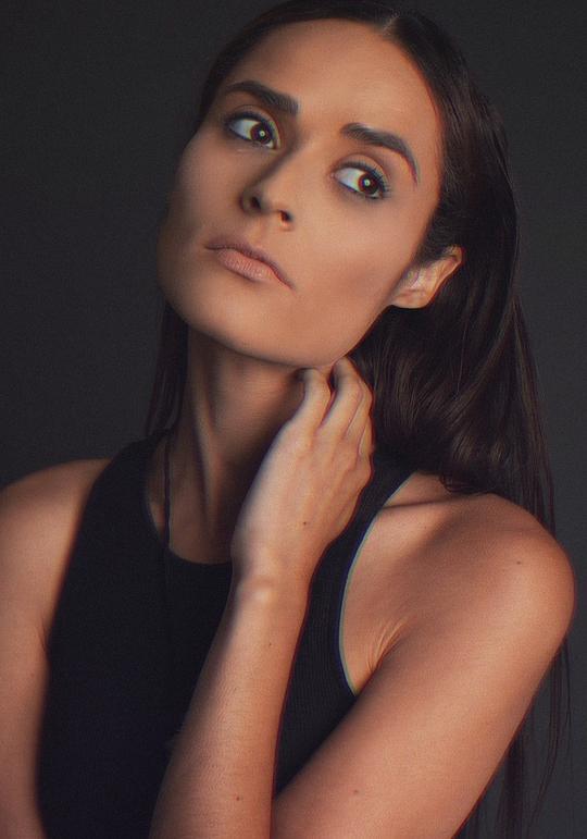 斯蒂芬妮·诺格拉斯 Stephanie Nogueras