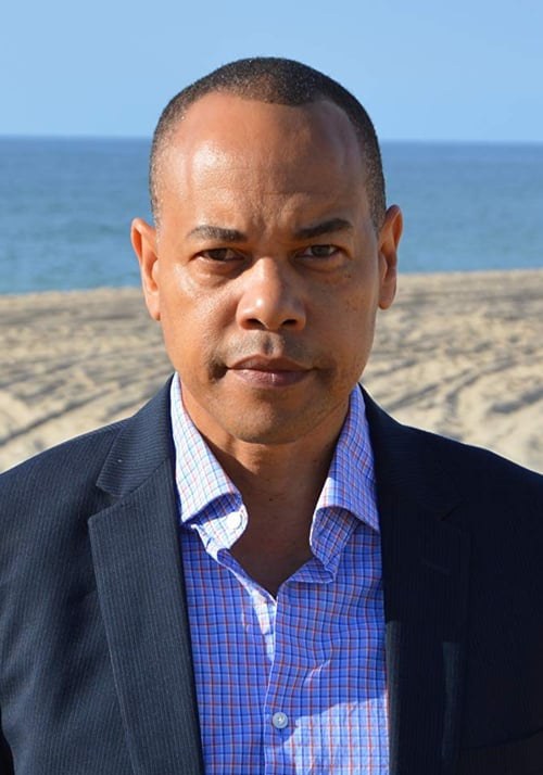 泰隆·米切尔·亨德森 Tyrone Mitchell Henderson