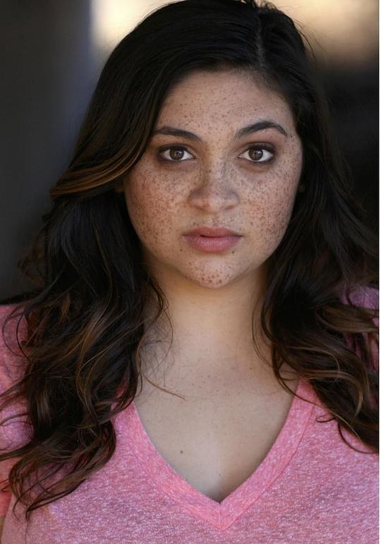 奥萝拉·安东尼奥 Aurora Antonio