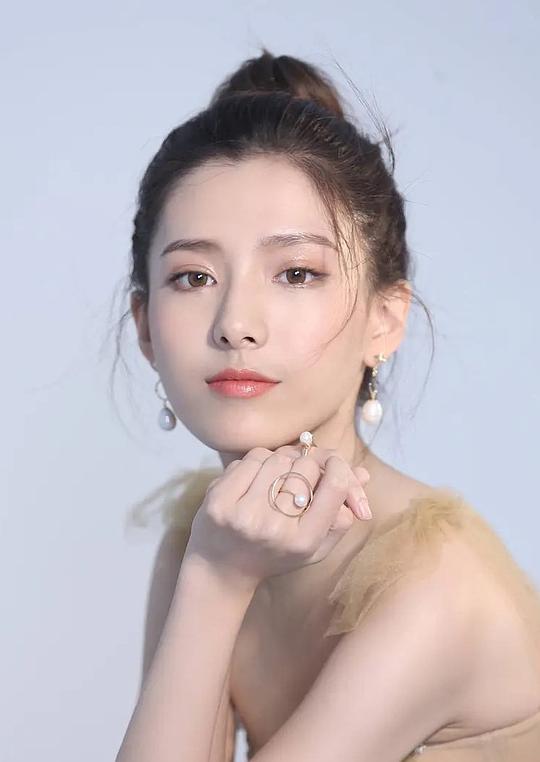 天爱 Tian'ai Zhang