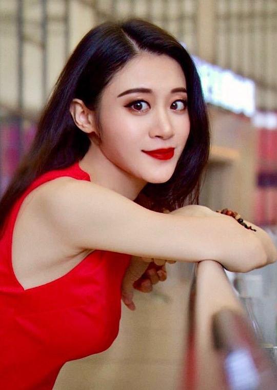 苏子童 karena