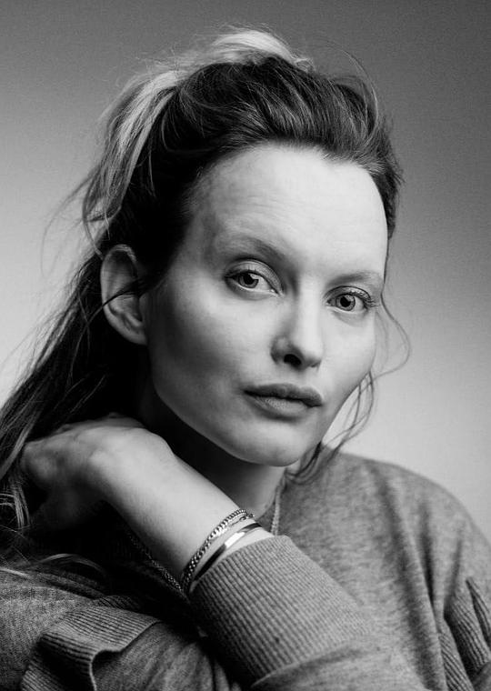 尤利娅·巴克-维格 Julia Bache-Wiig