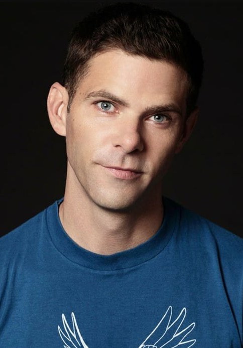 麦基·戴 Mikey Day