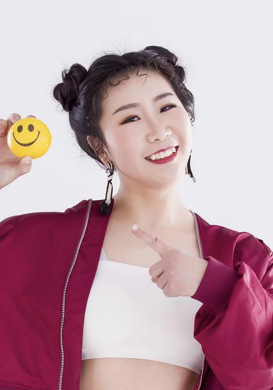 郭素洁 Sujie Guo