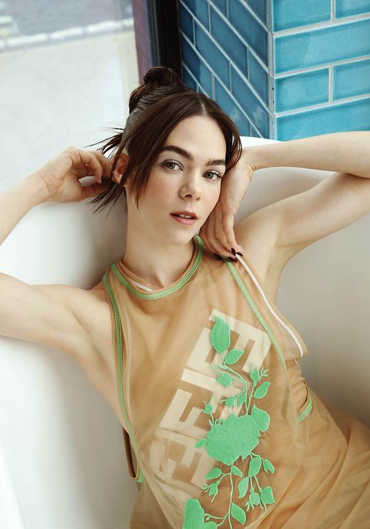 西蒙娜·拉马德里德 Ximena Lamadrid