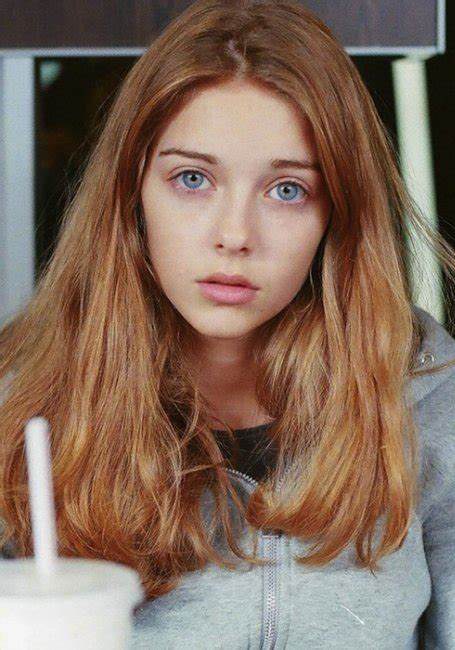 波利娜·斯特雷穆索娃 Polina Stremousova