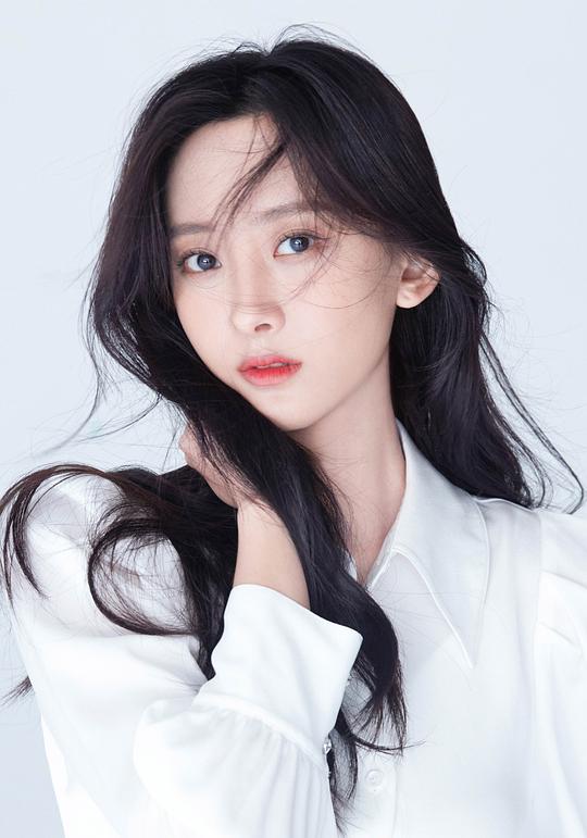 代文雯 Wenwen Dai