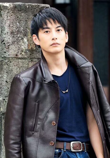 石黑英雄 Hideo Ishiguro