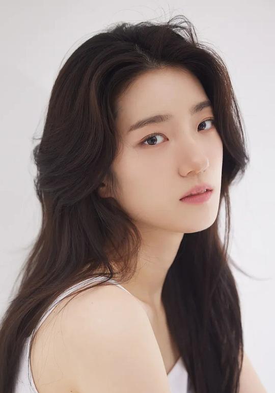 姜彩荣 Chae Young Kang