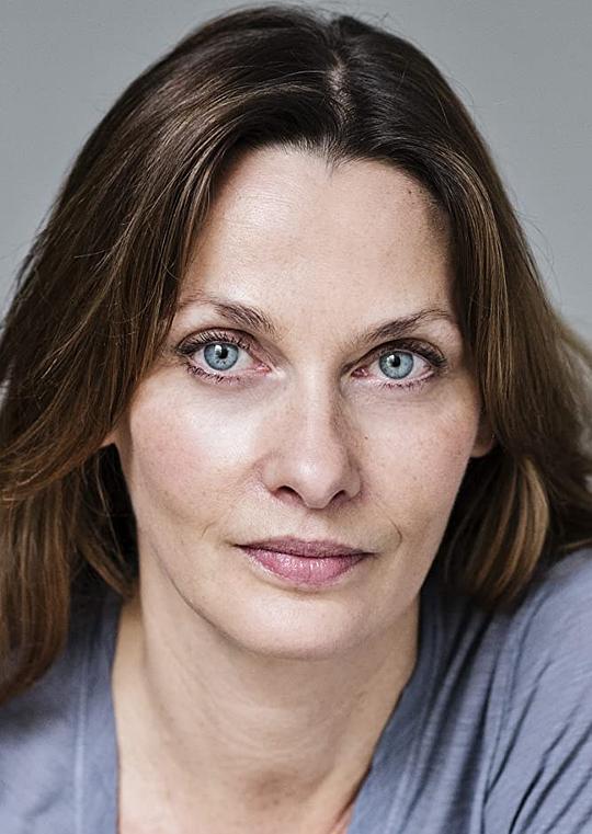 Alexandra Reimer-Duffy Alexandra Reimer-Duffy