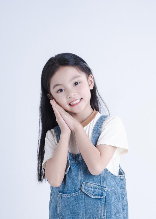 张沐恩 Moon Zhang