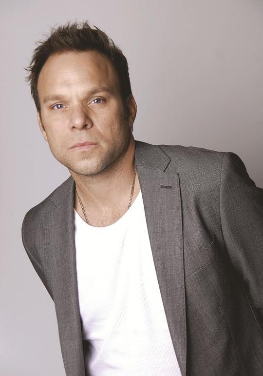 诺尔贝特·里奥·布茨 Norbert Leo Butz