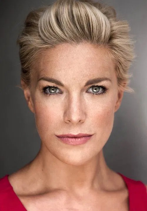 汉娜·沃丁厄姆 Hannah Waddingham