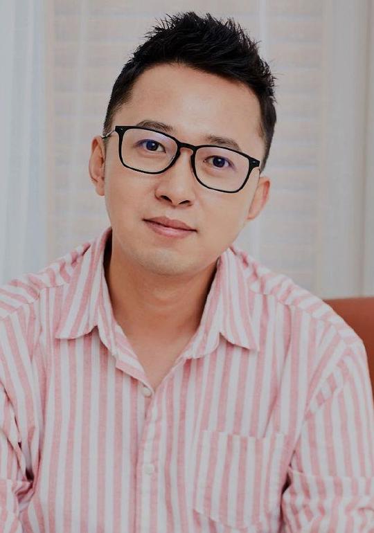刘畅 Chang Liu