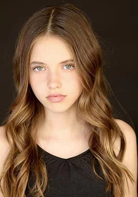 麦茜·德克拉塞尔 Maisie de Krassel