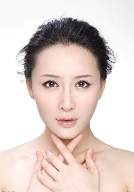 李欣桐 Xintong Li
