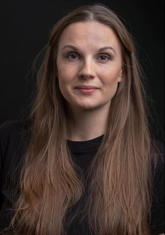 瑞贝卡·约翰斯顿 Rebecka Johnston