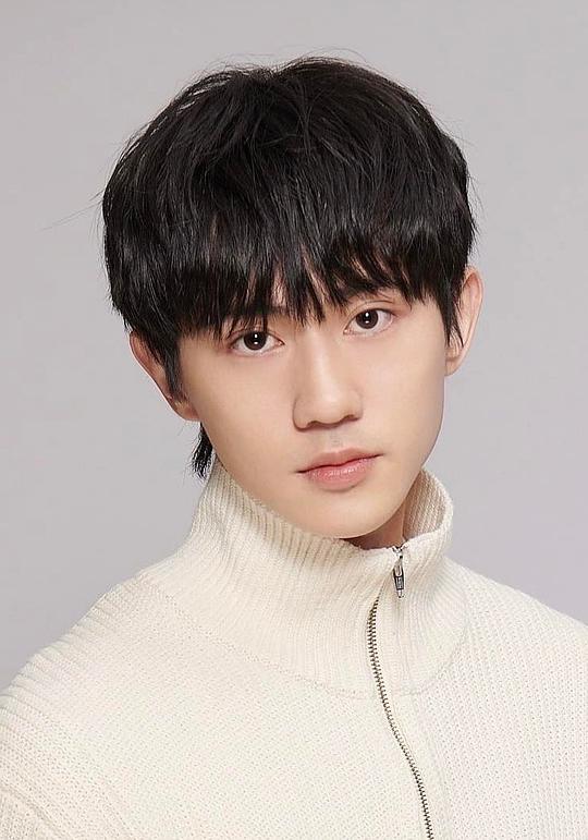 姜典 Louis Chiang