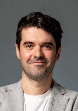 维克多·马尔多纳多 Víctor Maldonado