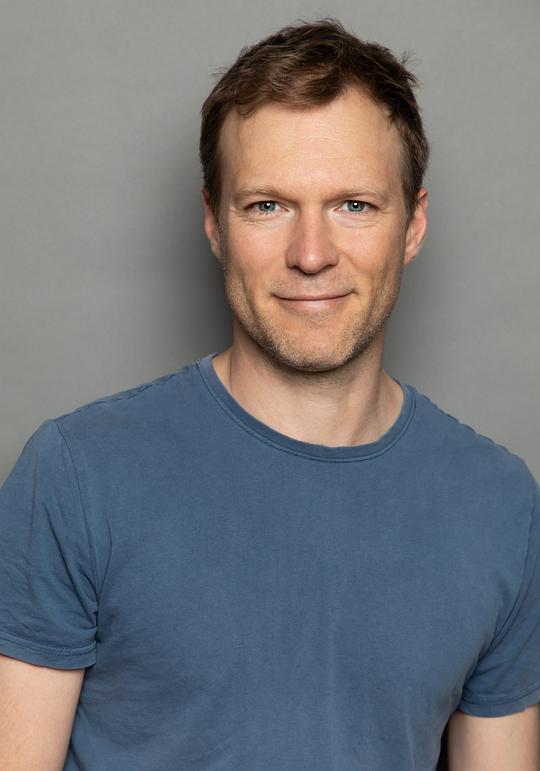 汤姆·奥沙利文 Tom O'Sullivan