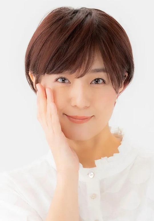 嘉数由美 Yumi Kakazu