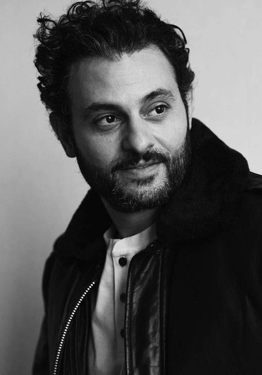 阿里安·穆阿耶德 Arian Moayed