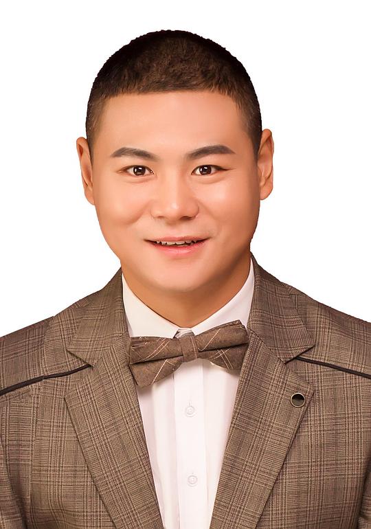 王思阳 Siyang Wang