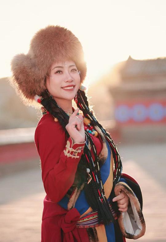 夏梦 Meng Xia
