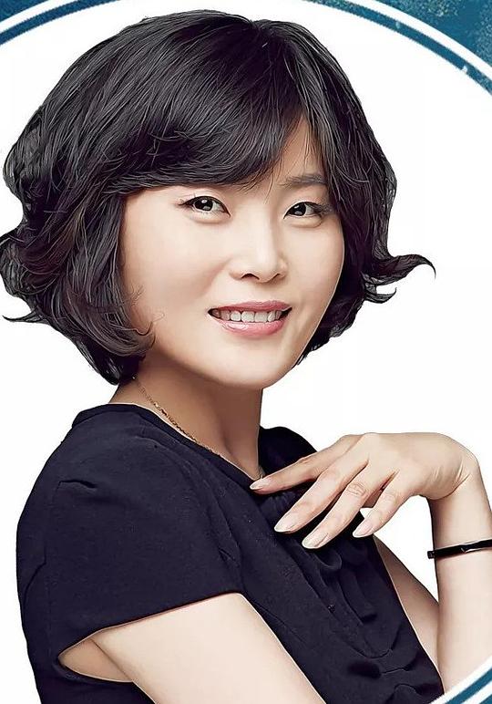 杨晓轩 Xiaoxuan Yang