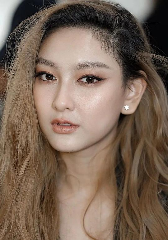 娜露潘格慕·柴辛 Narupornkamol Chaisang