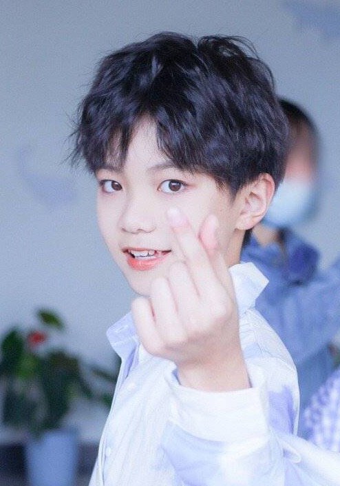 郑翌卓 Yizhuo Zheng