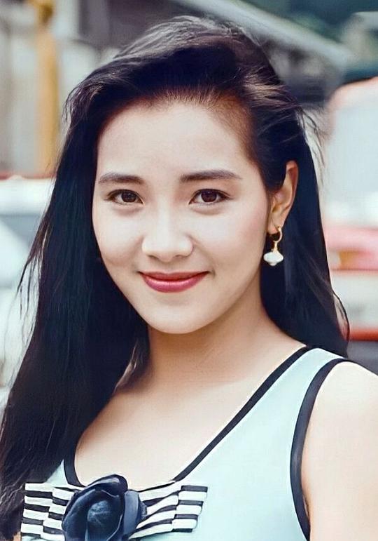 刘玉婷 Yuk-Ting Lau