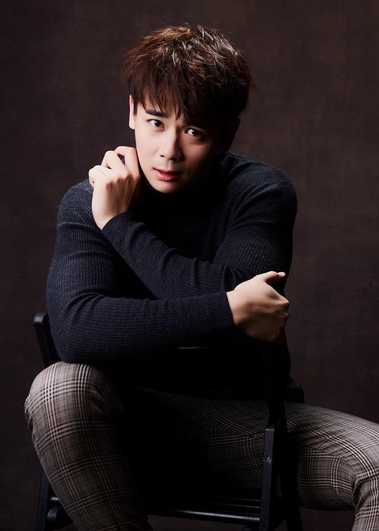 袁家骏 Jiajun Yuan