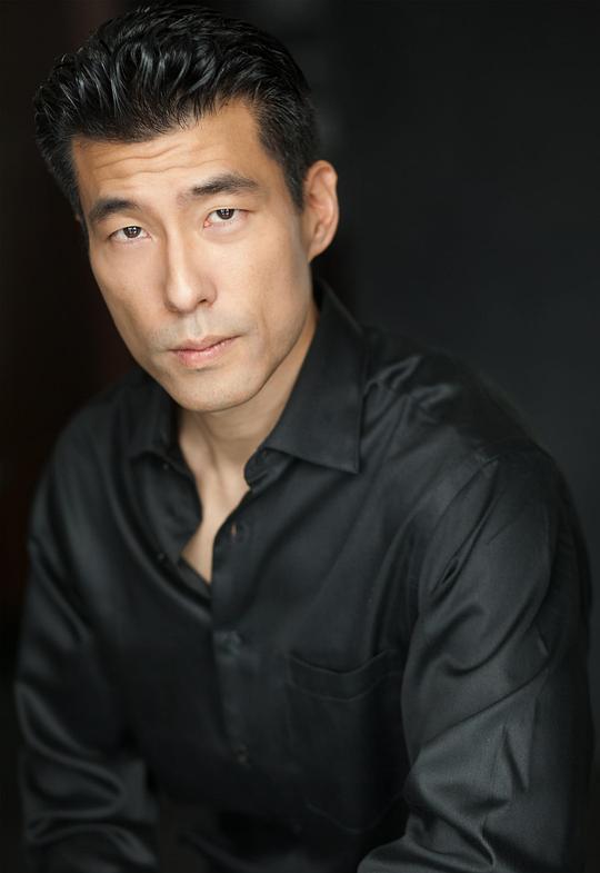 凯文·奥赫茨 Kevan Ohtsji