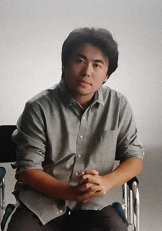 张智鸿 Zhihong Zhang