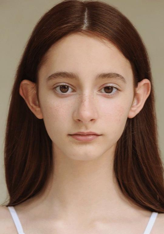 萨迪·拜伦 Sadie Byron