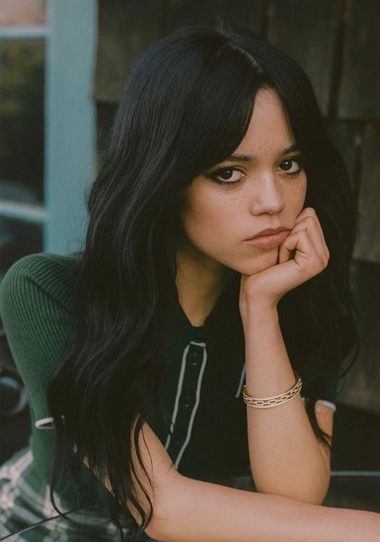 詹娜·奥尔特加 Jenna Ortega