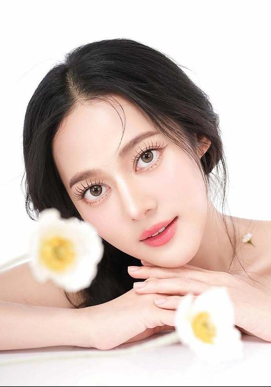 安雅琳·堤拉塔南帕 Anyarin Teerathananpat